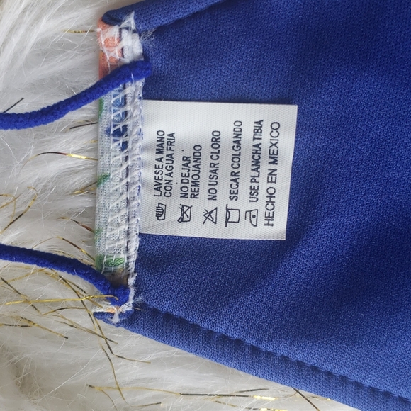 Facemask - Picture 5 of 5